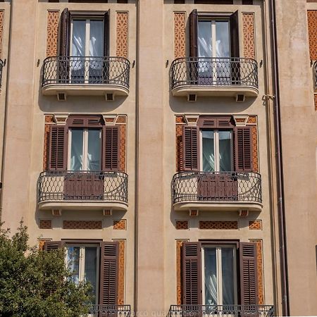 360Me Palace Messina Bagian luar foto
